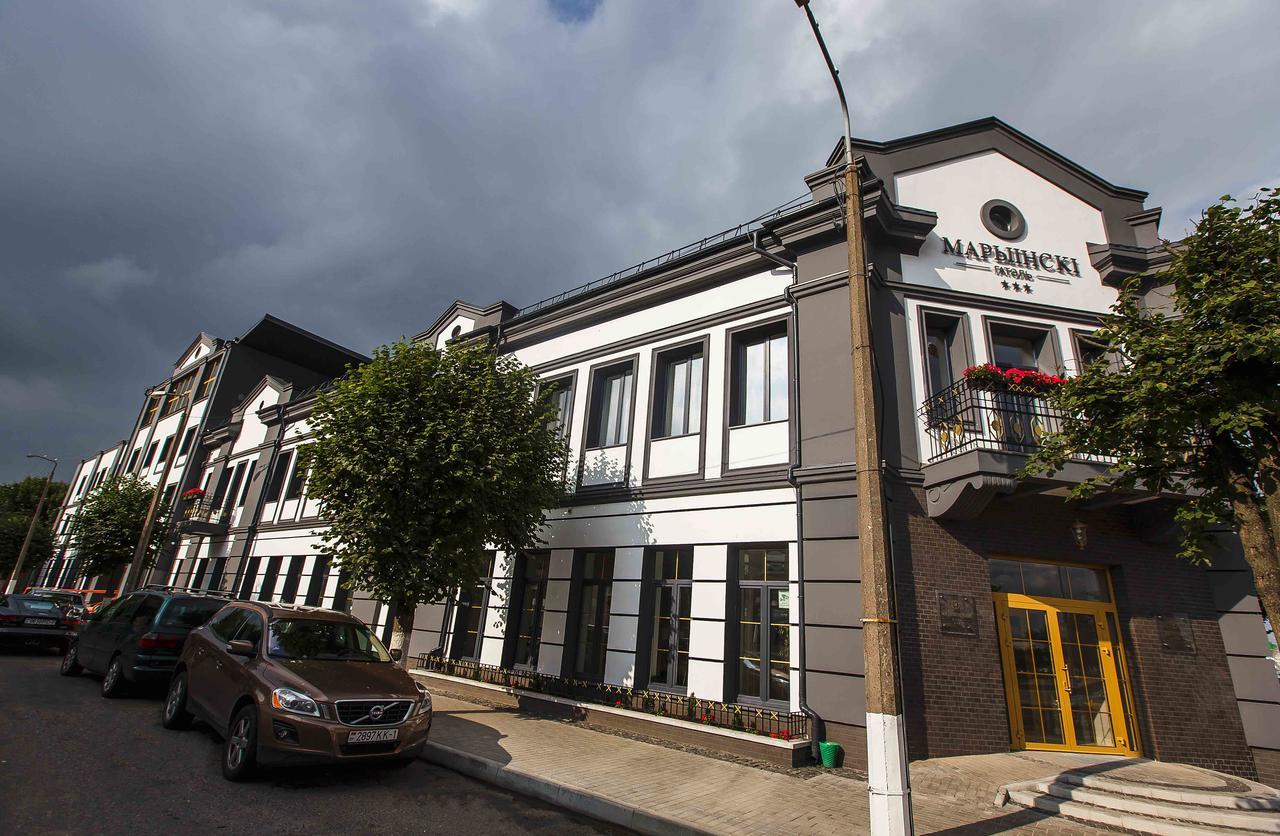 Mariinskiy Otel Baranoviçi Dış mekan fotoğraf